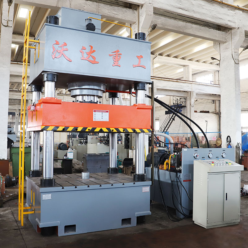 BDF水箱液壓(ya)機