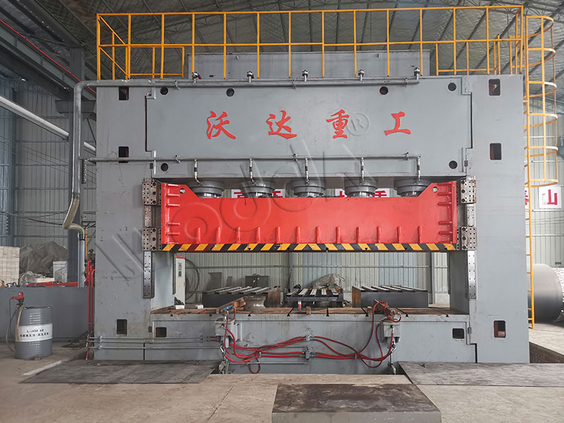 2500噸框架式液壓機