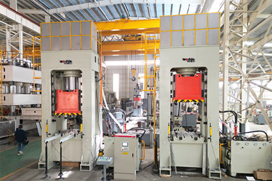 630噸框架液壓機(jī)_框式油壓機