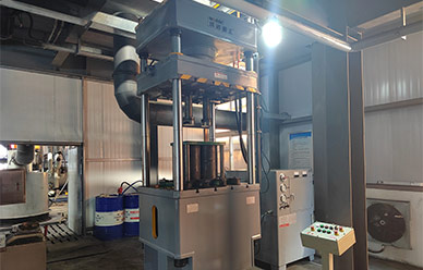 200噸(dūn)石墨粉末成(cheng)型機